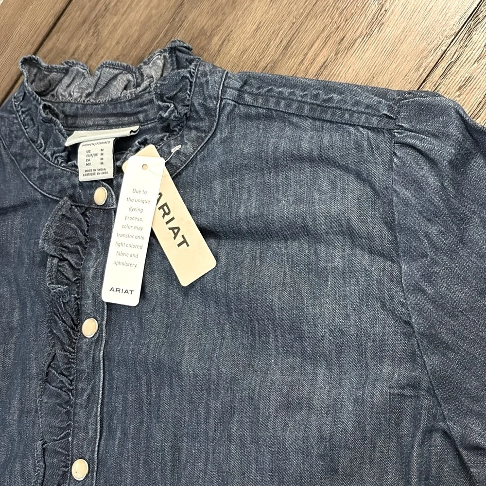 ❌SOLD OUT❌ NWT [Ariat] Ingalls Top Button-Up Ruffled Blouse Denim Women’s M XL - Picture 7 of 13